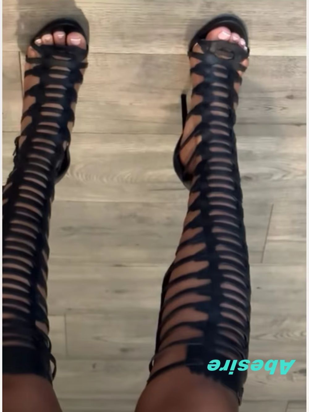 ピープトウマルチバックルサマーサンダル女性用ブラック中空アウ - Sandal Strappy Heeled のレビューと価格